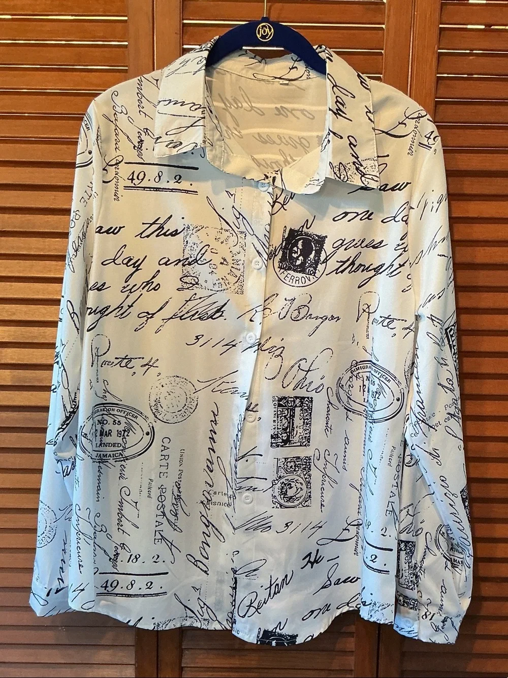 Amazon Script Print Button-Front Blouse - Picture 1 of 4